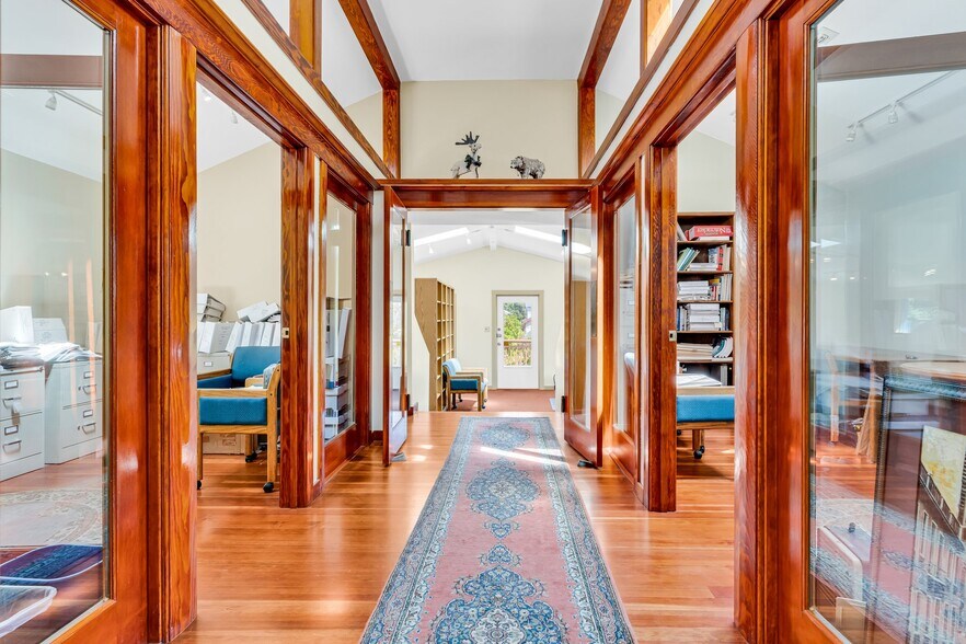 More Photos Of 1633 University Ave, Berkeley Office For Lease