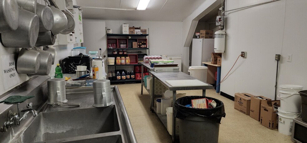 More Photos Of 1704 S Highway 71, Kimball Hotel For Sale