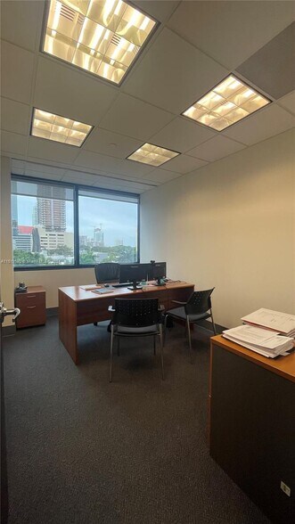 More Photos Of 1200 Brickell Ave, Miami Office For Sale