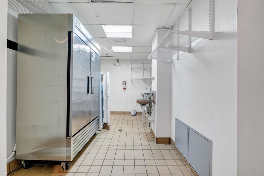 More Photos Of 611 S Jefferson St, Roanoke Apartments For Lease