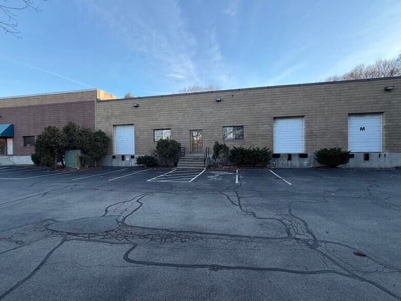 Primary Photo Of 271 Salem St, Woburn Light Manufacturing For Lease