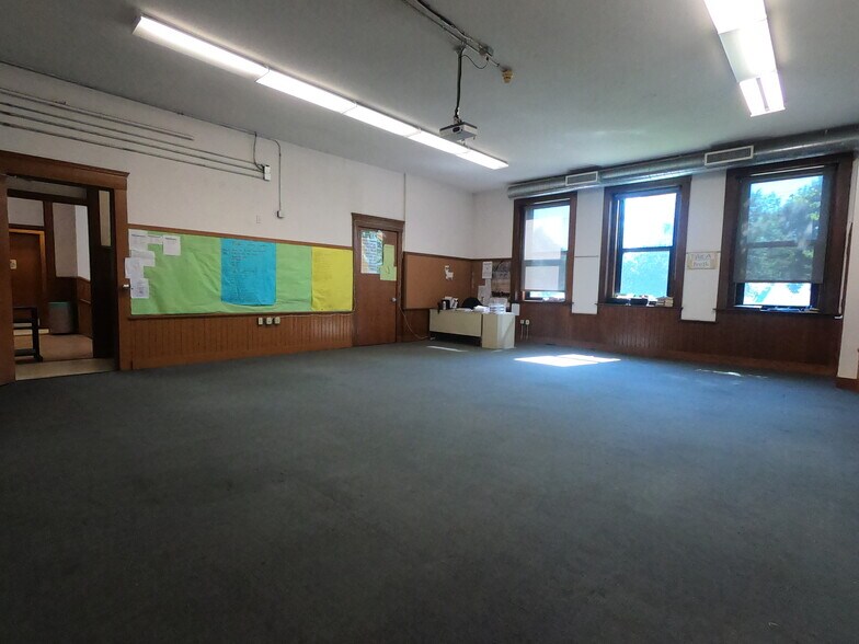 More Photos Of 643 Virginia St, Saint Paul Schools For Sale