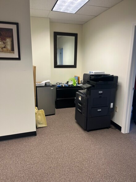 More Photos Of 7500 Brooktree Rd, Wexford Medical For Lease