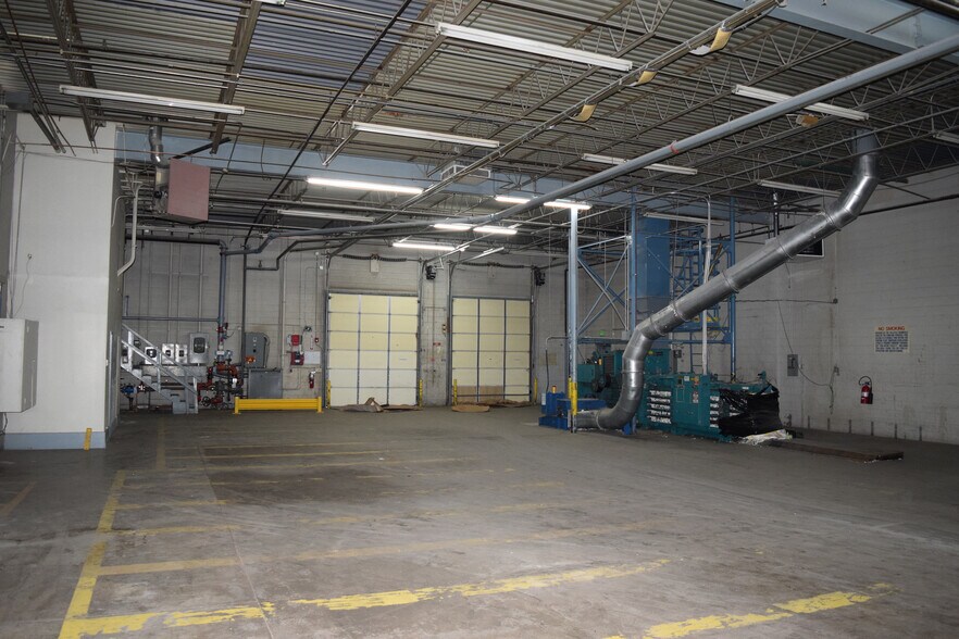 More Photos Of 4900 E 41st Ave, Denver Warehouse For Lease