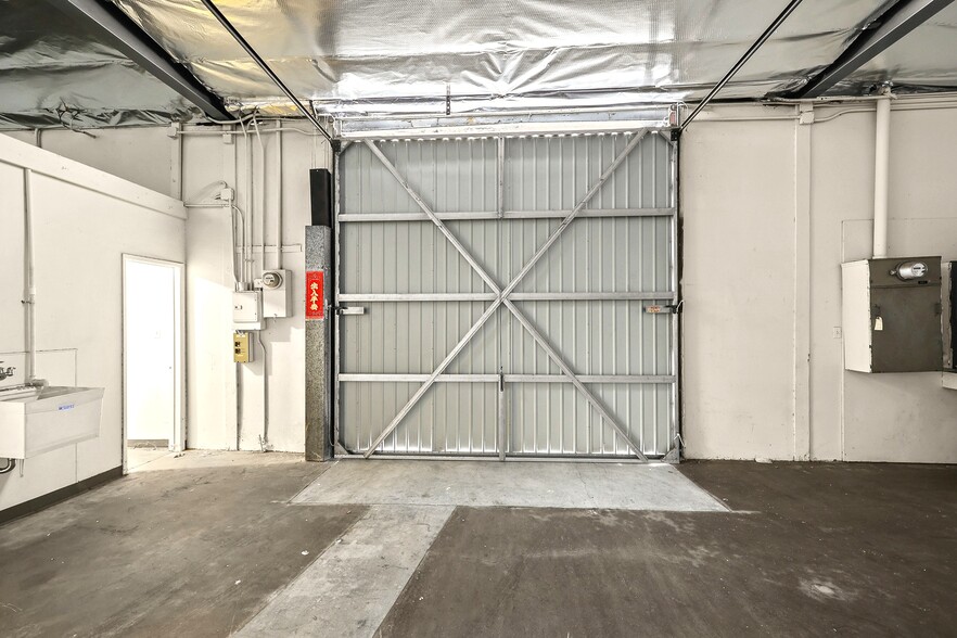 More Photos Of 1915-1927 Santa Anita Ave, South El Monte Warehouse For Lease
