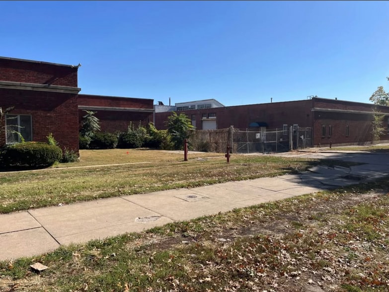 More Photos Of , Kansas City Industrial For Sale