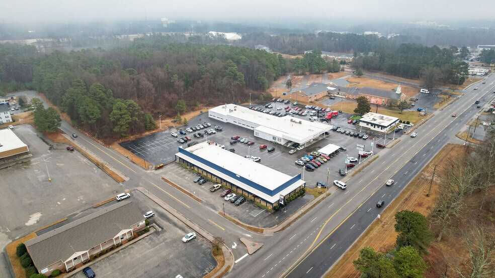 More Photos Of 2825 S Crater Rd, Petersburg Storefront Retail Office For Sale