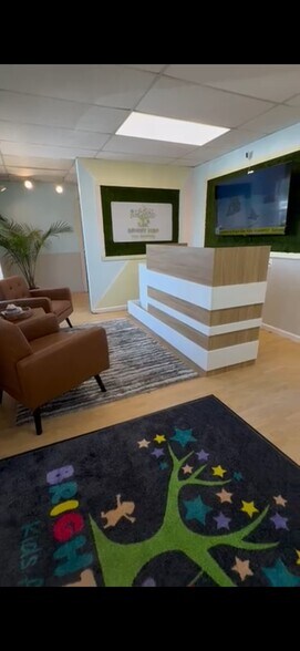 More Photos Of 3001 Johnson Ferry Rd, Marietta Daycare Center For Lease