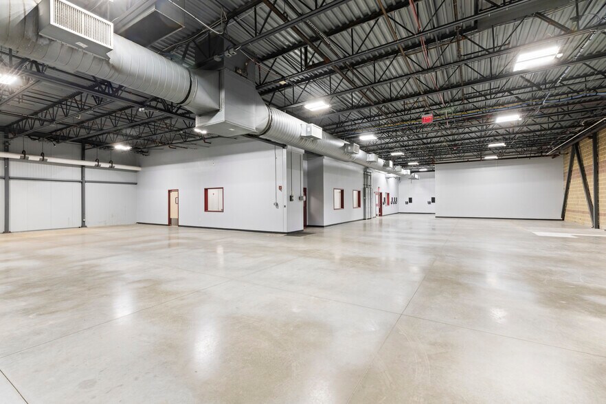 More Photos Of 1 Technology Way, Salem Industrial For Lease