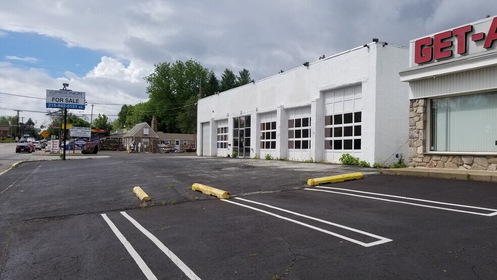 More Photos Of 601 West Ave, Jenkintown Post Office For Sale