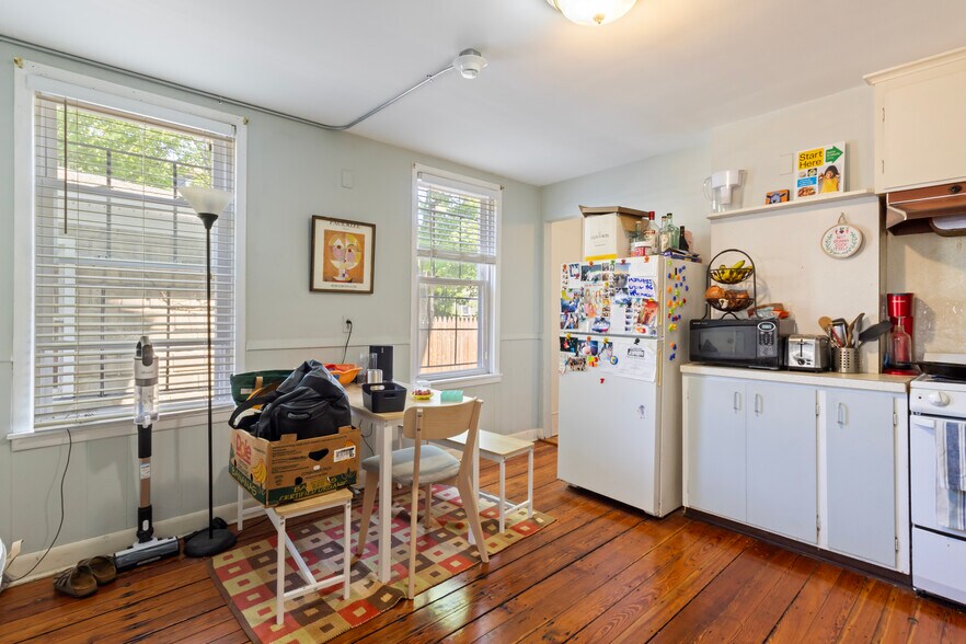 More Photos Of 176 Williams St, Providence Apartments For Sale