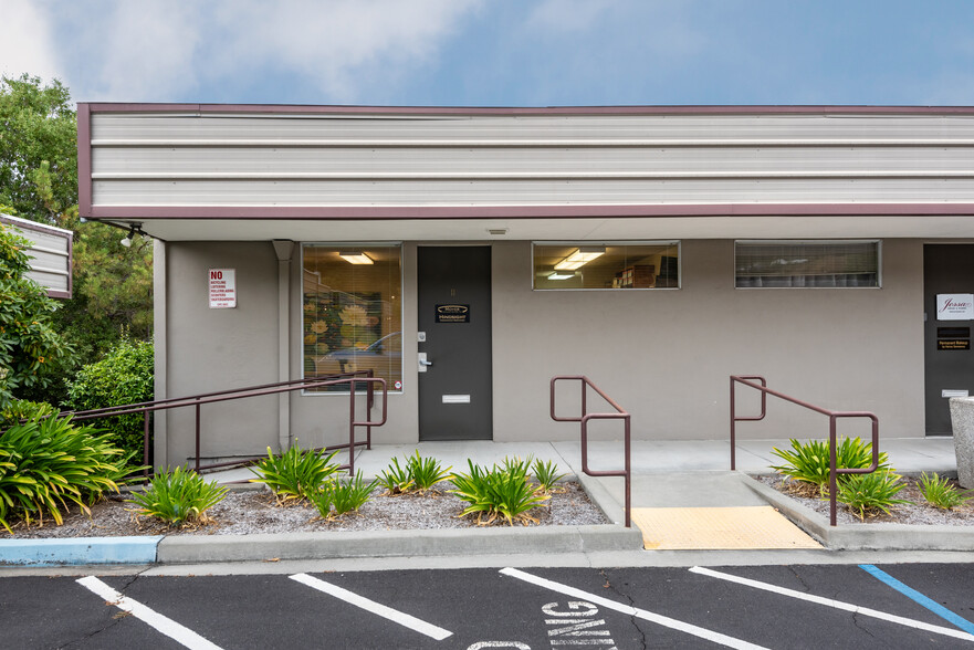 Primary Photo Of 1615 Hill Rd, Novato Medical For Sale