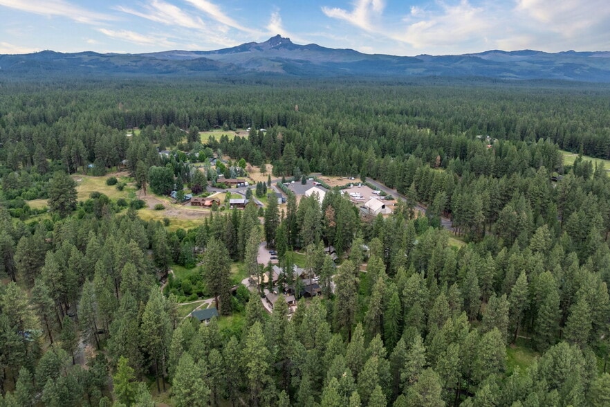 More Photos Of 13375 SW Forest Service Rd, Camp Sherman Hotel For Sale