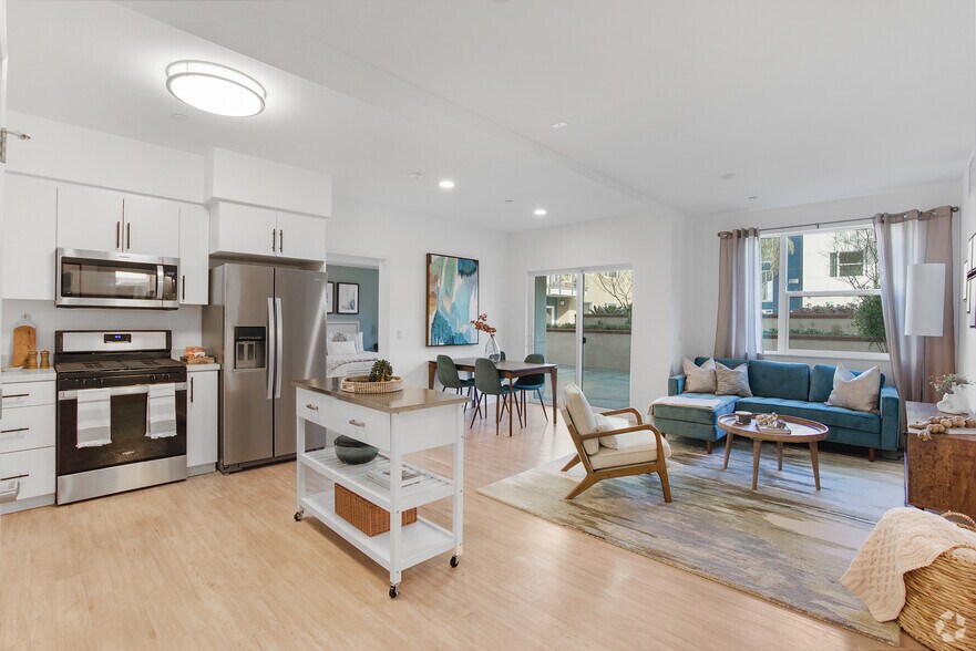 More Photos Of 10568 Gateway Promenade, El Monte Apartments For Lease