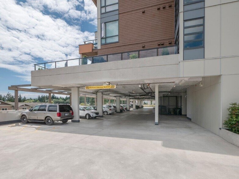 More Photos Of 875 Gibsons Way, Gibsons General Retail For Lease