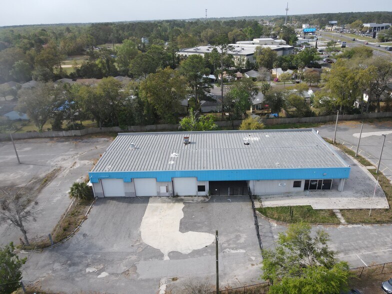 More Photos Of 7505 Blanding Blvd, Jacksonville Auto Dealership For Lease