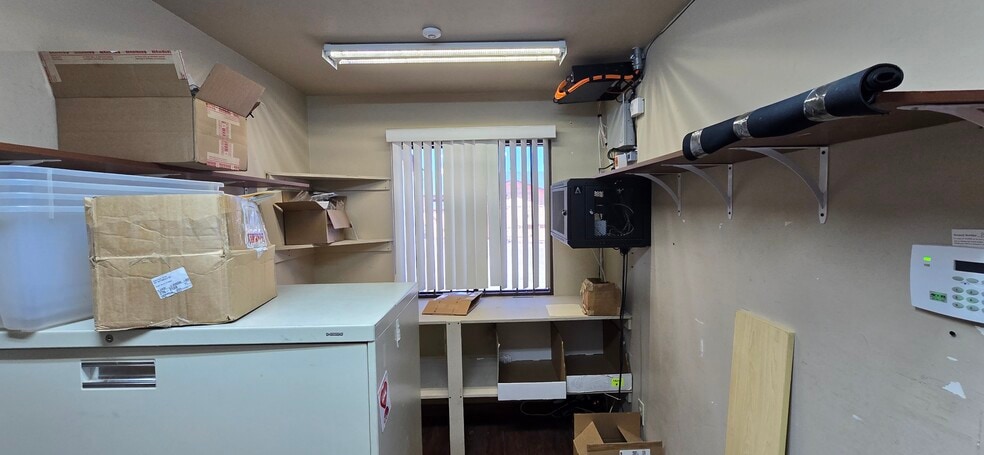 More Photos Of 437 Butterfield Rd, Chino Valley General Retail For Sale