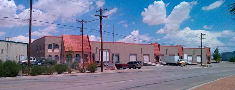 Primary Photo Of 8801-8811 Castner Dr, El Paso Warehouse For Lease