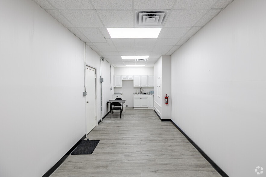 More Photos Of 2401 1st St, Fort Myers Office Residential For Sale