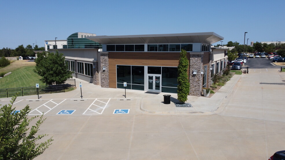 Primary Photo Of 13901 Parkway Commons Dr, Oklahoma City Office For Lease