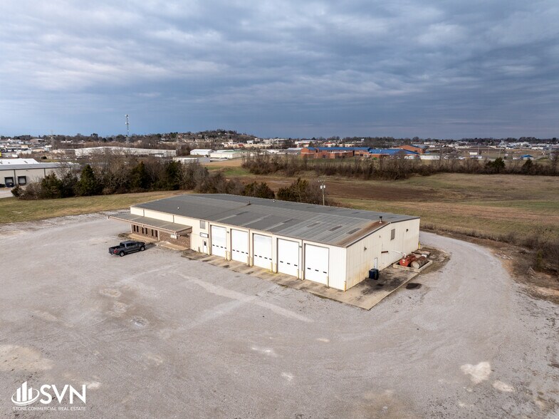 More Photos Of 50 Mary Beth Ln, Somerset Warehouse For Sale