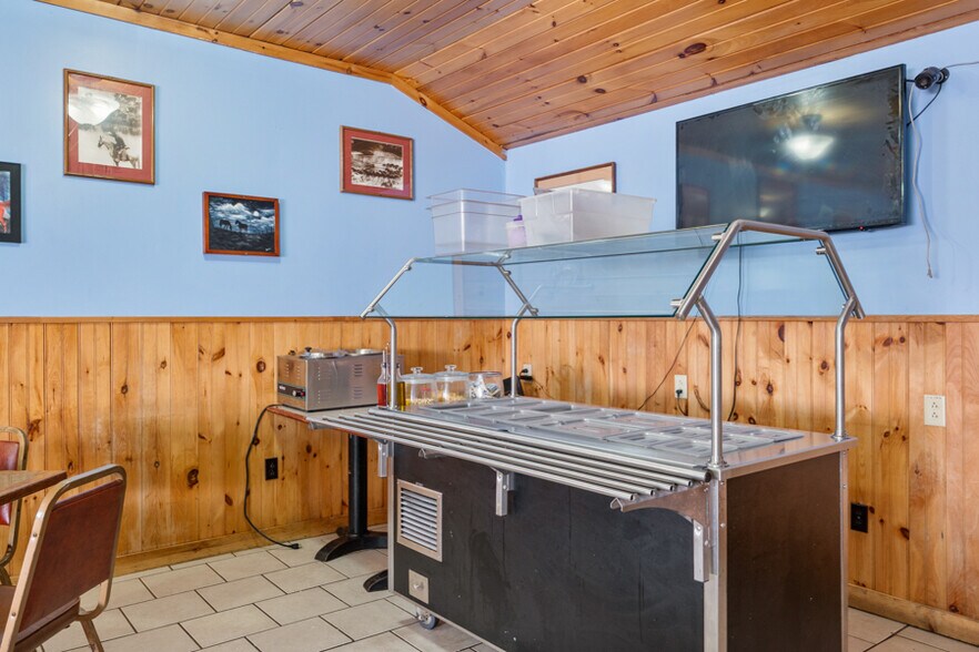 More Photos Of 9646 US-20, Bridgewater Restaurant For Sale