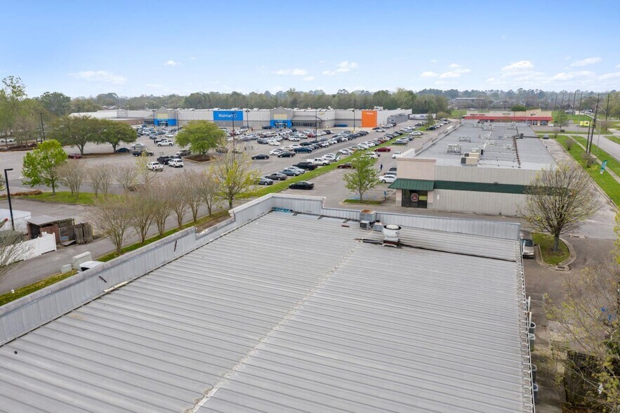 More Photos Of 200 Production Dr, Lafayette Unknown For Lease