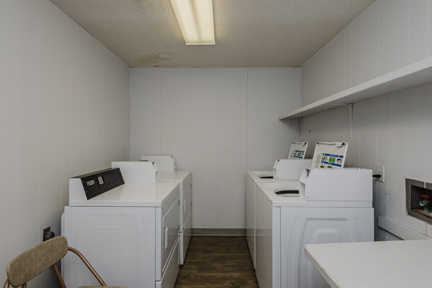 More Photos Of 3007 Sierra Pky, Hutchinson Apartments For Sale