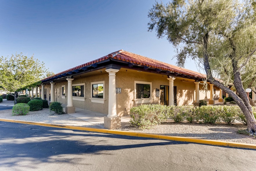 More Photos Of 5620 W Thunderbird Rd, Glendale Medical For Sale