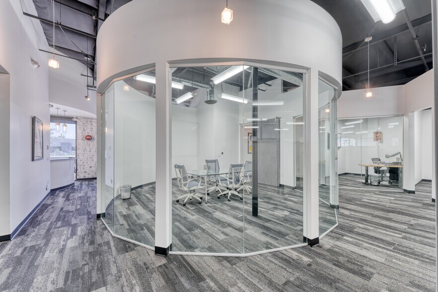 More Photos Of 1830 W University Dr, Tempe Light Distribution For Lease