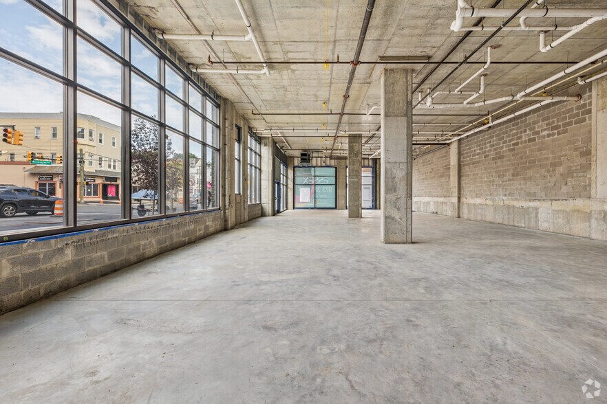 More Photos Of 102 Washington Ave, Belleville Apartments For Lease
