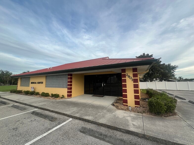 More Photos Of 2901 Us-301, Ellenton Medical For Lease