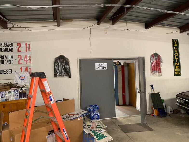More Photos Of 2794 N Valley Pike, Rockingham Auto Dealership For Sale