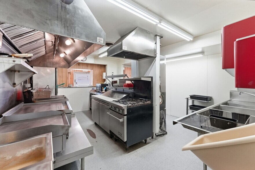 More Photos Of 409 US-71 W, Clarissa Restaurant For Sale