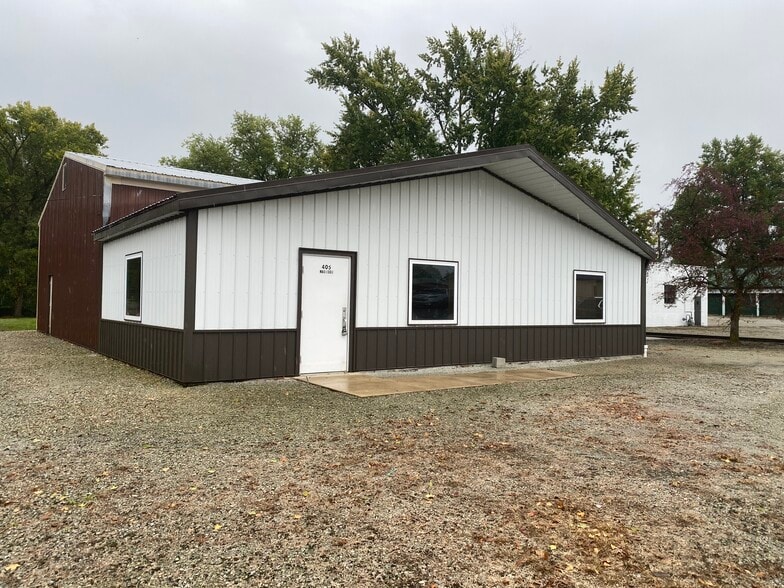 More Photos Of 405 Madison St, Rochester Light Distribution For Sale