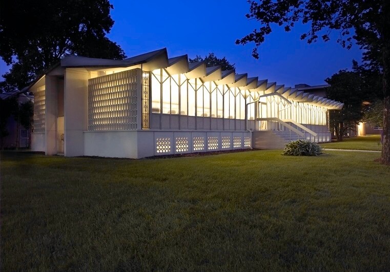 More Photos Of 22400 W 7 Mile Rd, Detroit Office For Sale