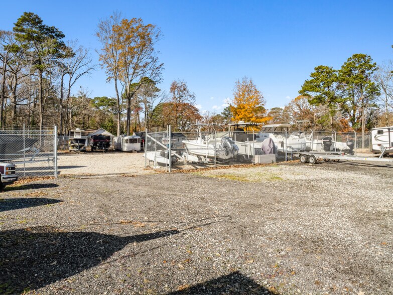 More Photos Of 1309 Virginia Beach Blvd, Virginia Beach Service For Sale