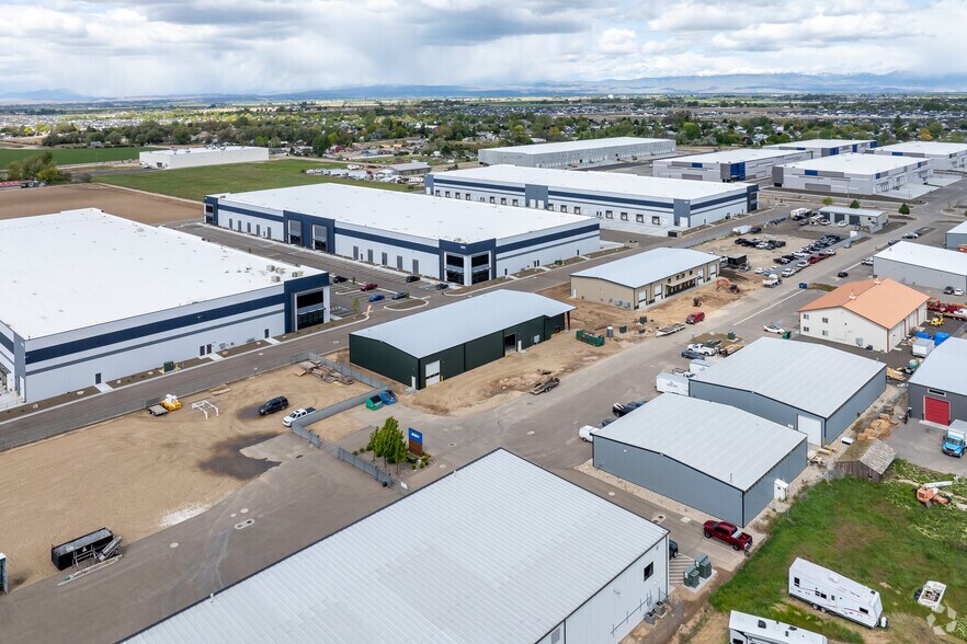 More Photos Of 8670 E Cash Ln, Nampa Industrial For Lease