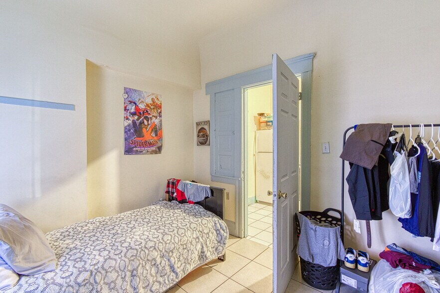 More Photos Of 423 W Grand Blvd, Detroit Apartments For Sale