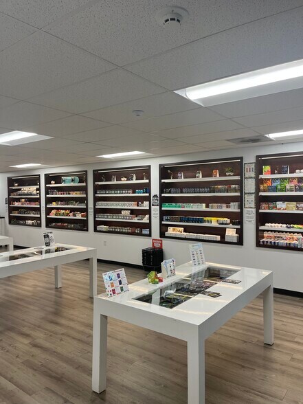 More Photos Of 113-119 N A St, Lompoc Storefront Retail Office For Sale