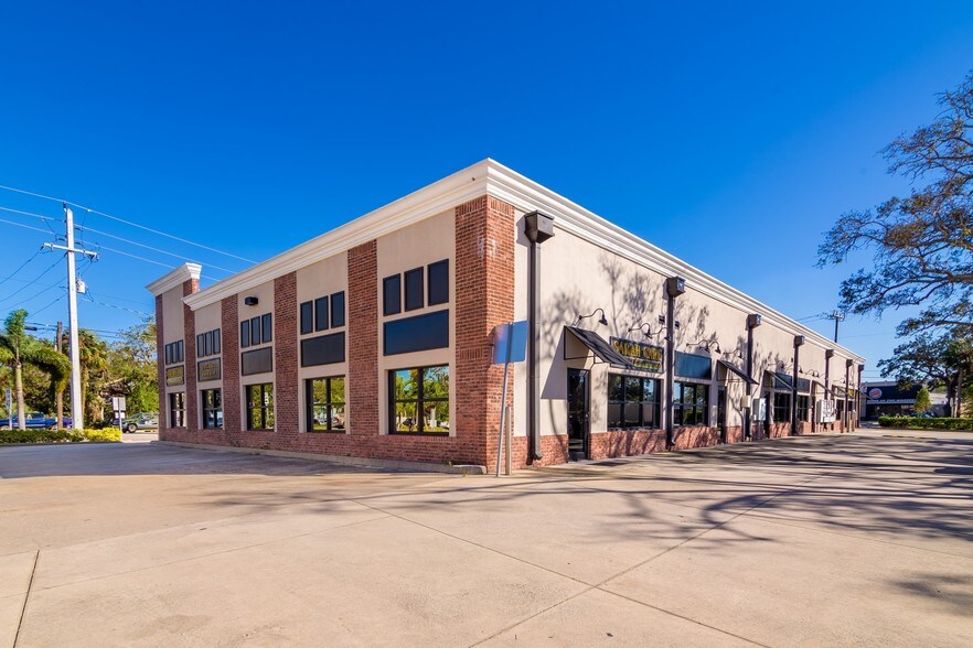 More Photos Of 1508-1510 S Harbor City Blvd, Melbourne Storefront For Lease