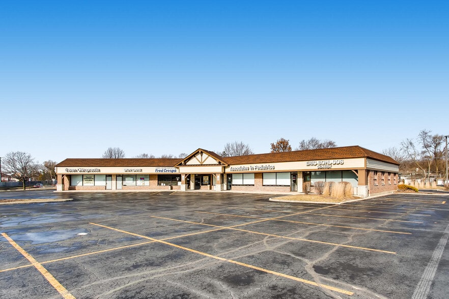 More Photos Of 1010-1072 E Schaumburg Rd, Streamwood Unknown For Lease