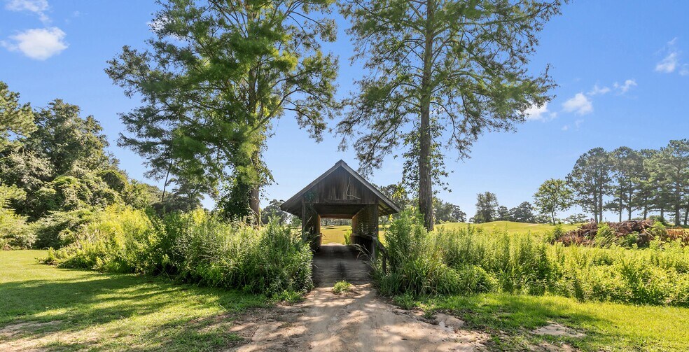 More Photos Of 101 Merion Dr, Eufaula Golf Course Driving Range For Sale