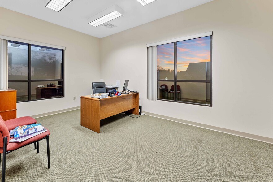 More Photos Of 2199 Cheat Rd, Morgantown Medical For Sale