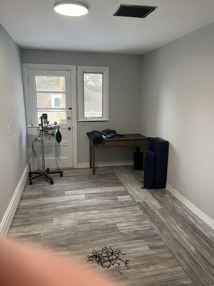 More Photos Of 1227 Ashley Blvd, New Bedford Freestanding For Sale