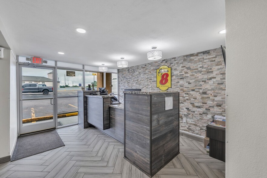 More Photos Of 2402 S Sterling St, Morganton Hotel For Sale