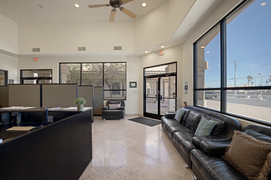 More Photos Of 4455 S Buffalo Dr, Las Vegas Unknown For Lease