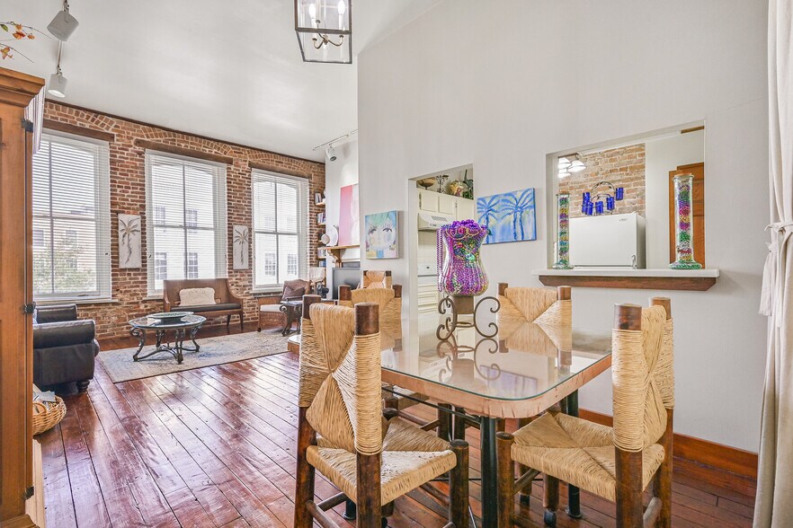More Photos Of 217 23rd St, Galveston Apartments For Sale