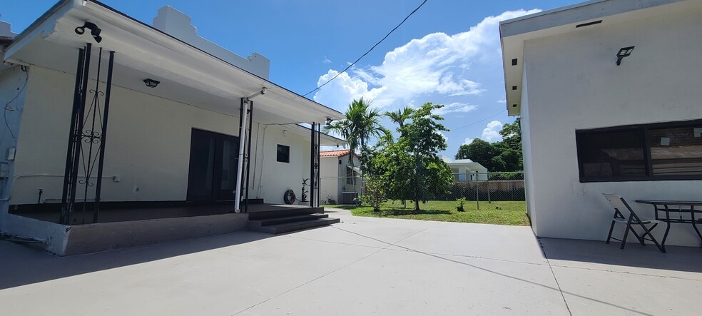 More Photos Of 1721 SW 24th Ter, Miami Apartments For Sale