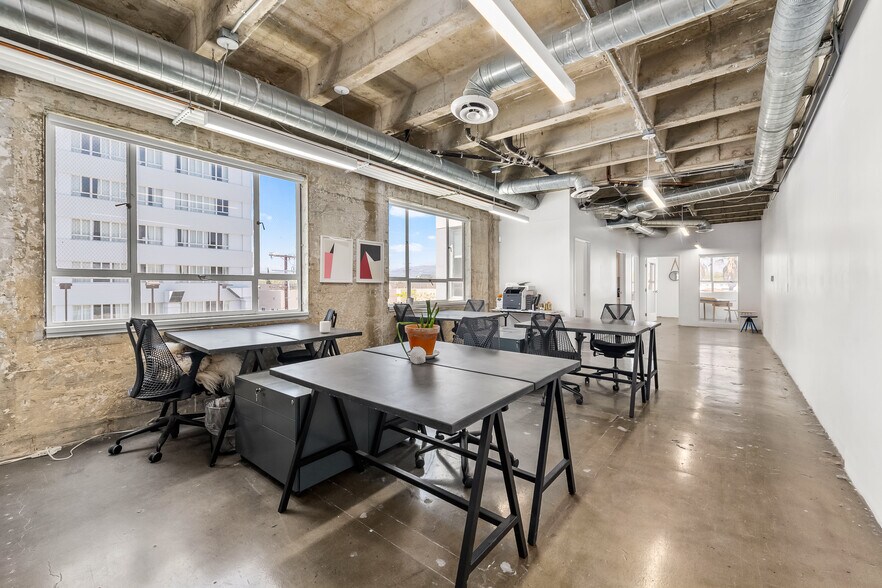 More Photos Of 6363 Wilshire Blvd, Los Angeles Loft Creative Space For Lease